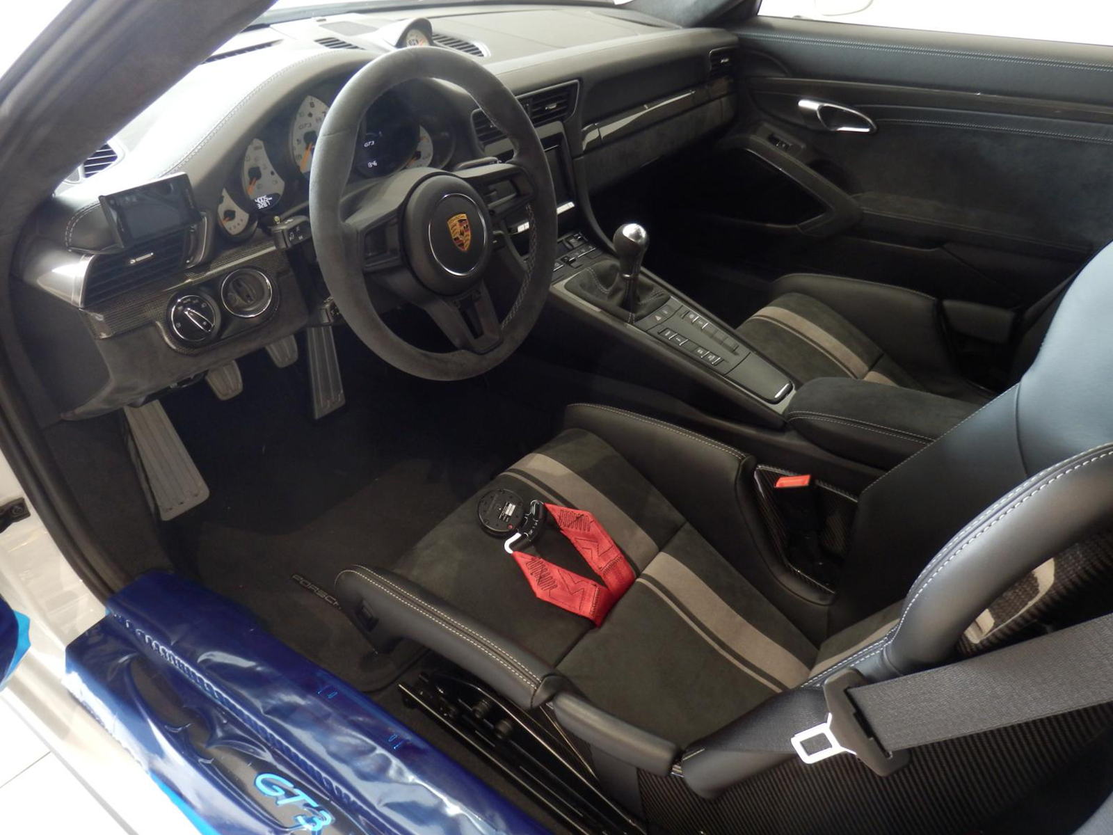 ポルシェ 911 GT3 タイプ991-Ⅱ 運転席