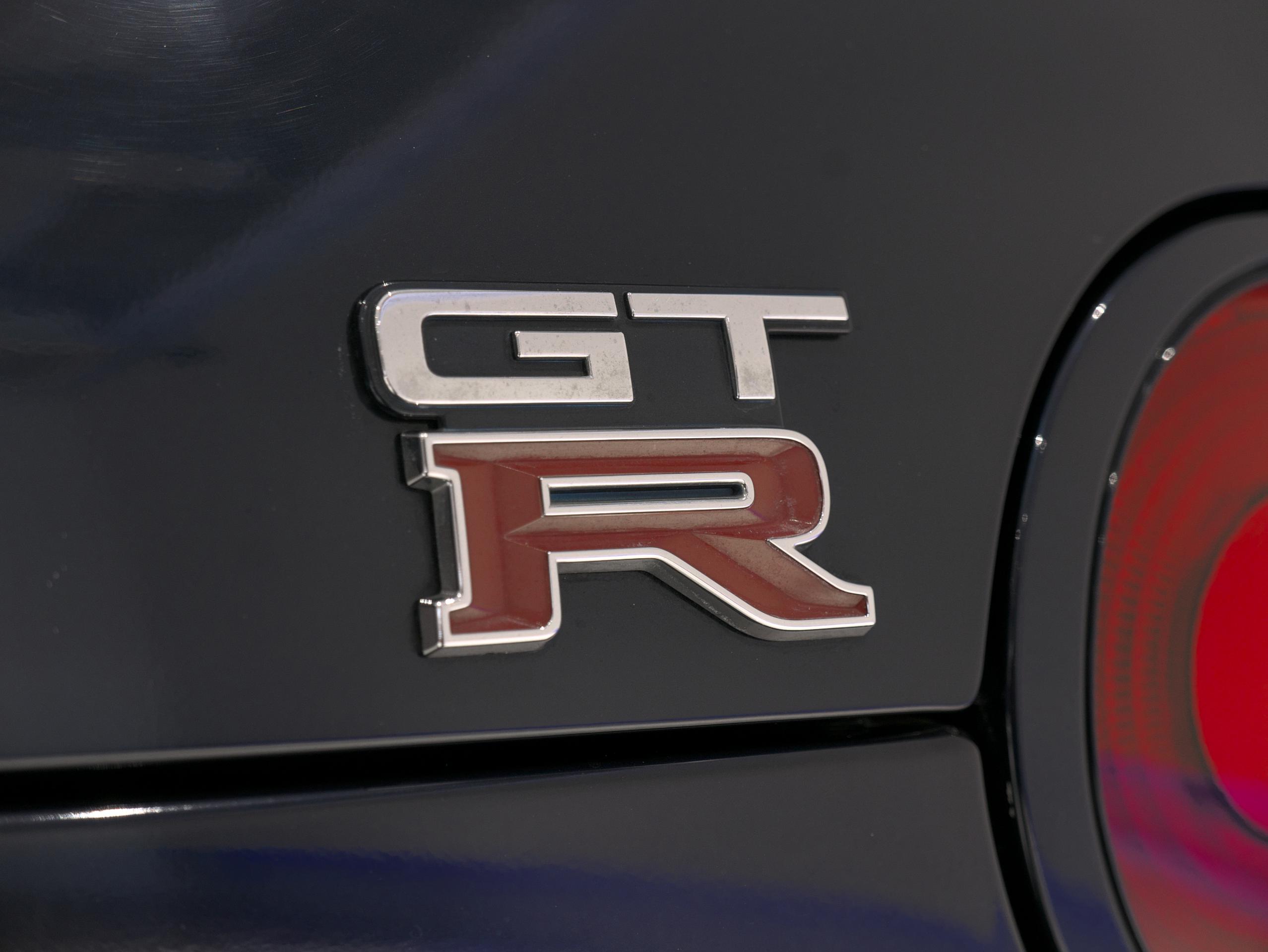 スカイライン GT-R BNR32 エンブレム