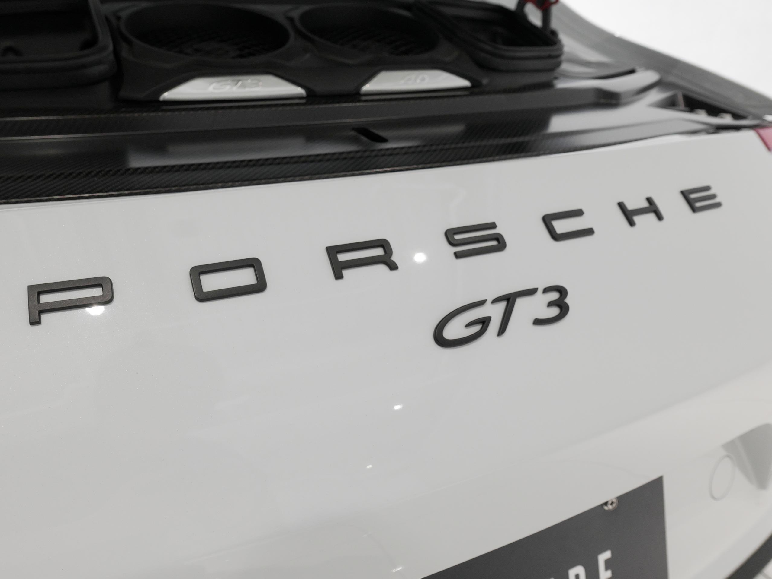 ポルシェ 911 GT3 クラブスポーツ 991.2 ロゴ