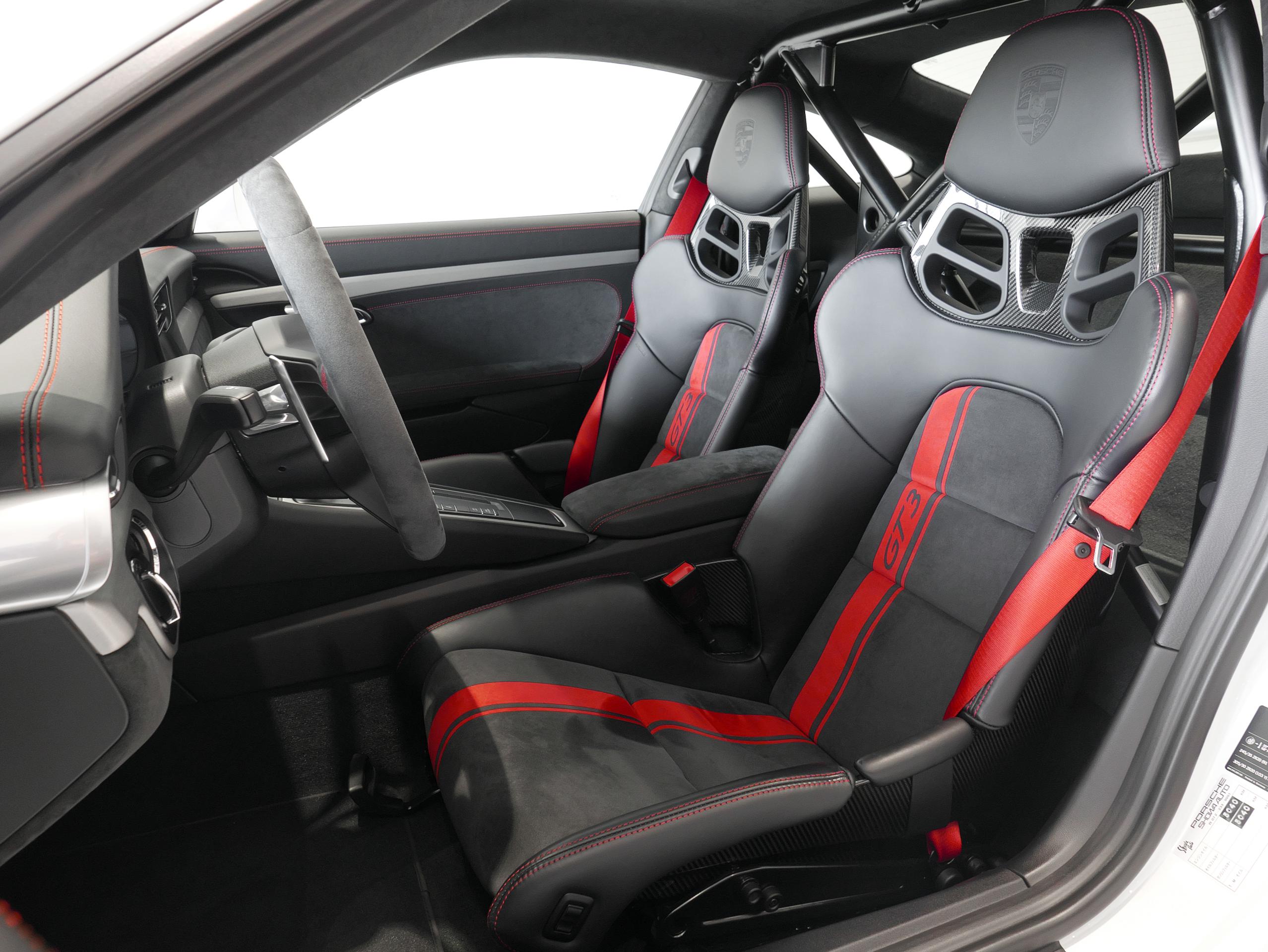 ポルシェ 911 GT3 クラブスポーツ 991.2 フルバケットシート