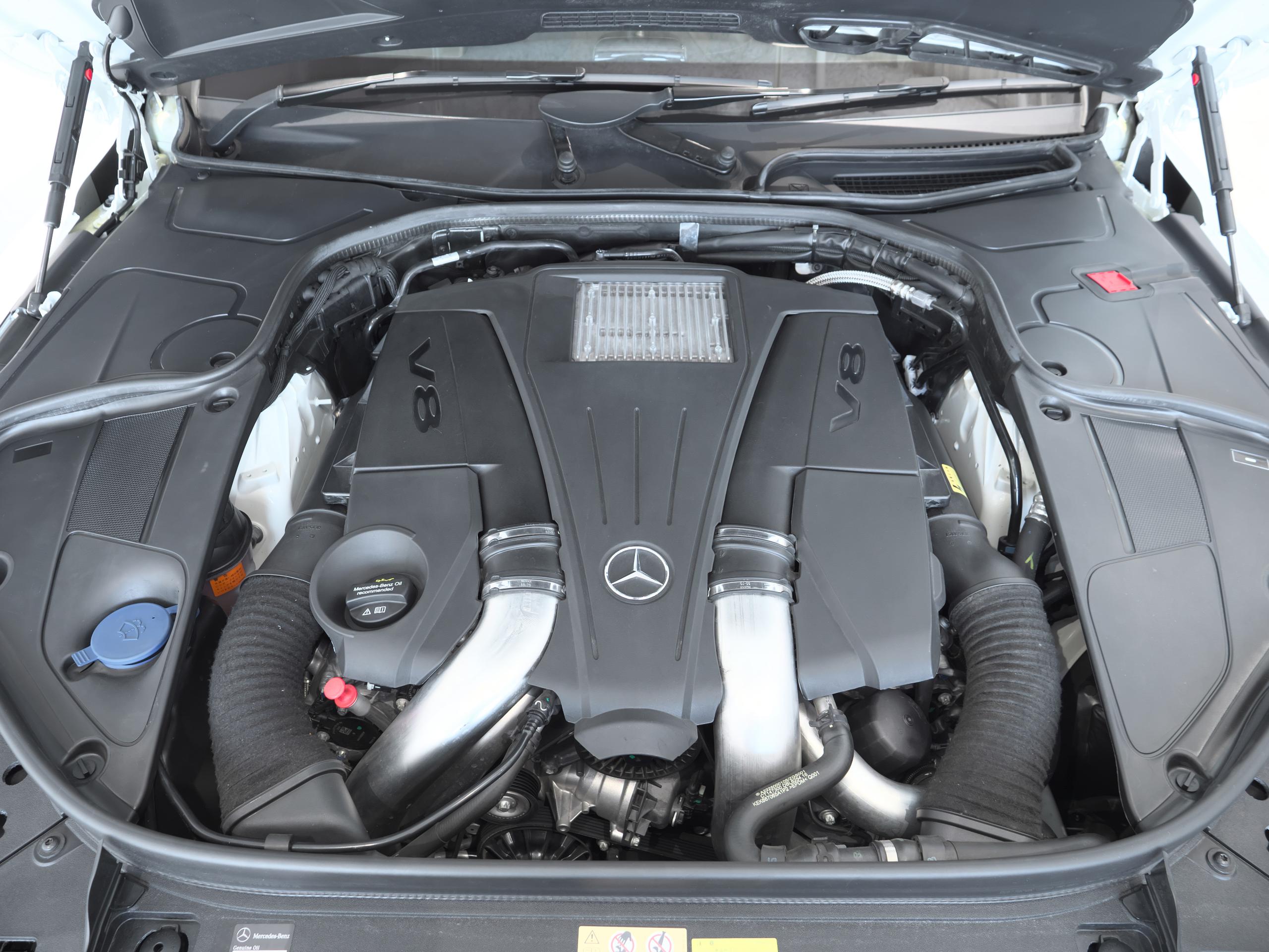 メルセデスベンツ Sクラス S550ロング AMGライン V8エンジン