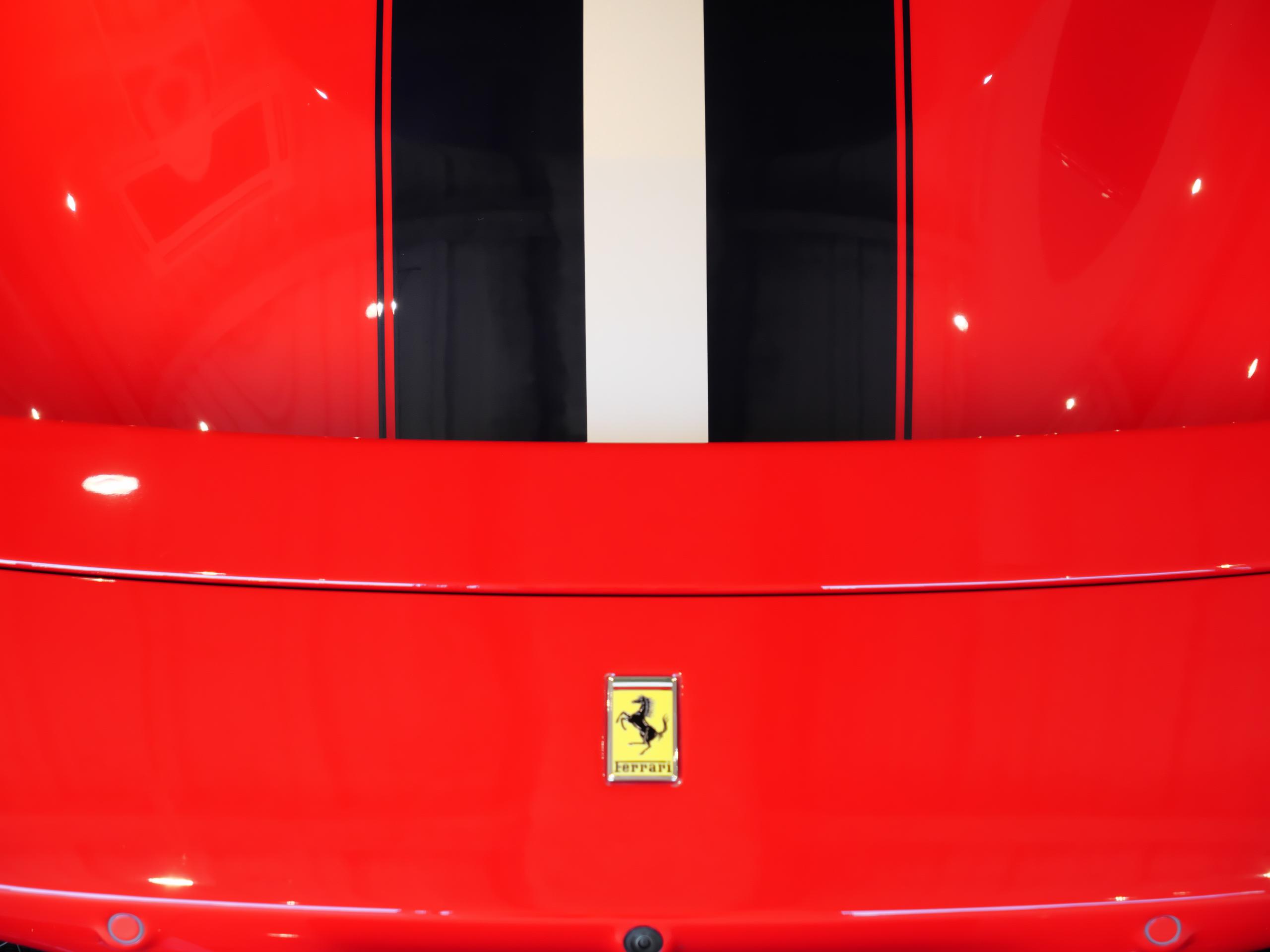 Ferrari 488PISTA