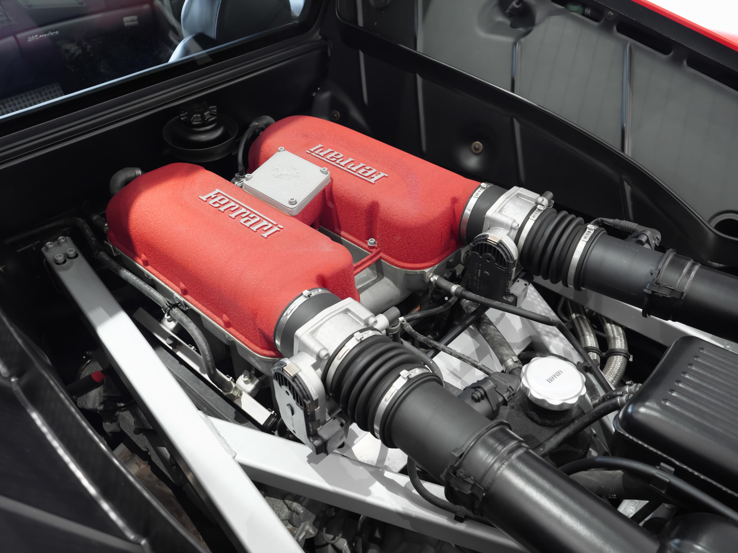 Ferrari 360 Modena Mid layout V8 Engine